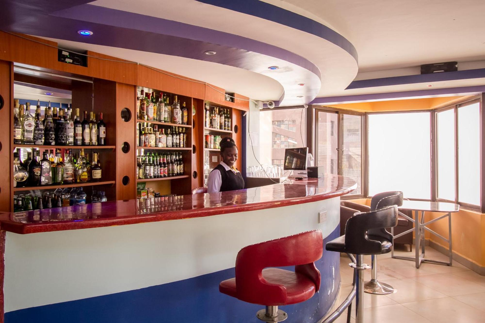 Paleo Hotel And Spa Thika Екстериор снимка