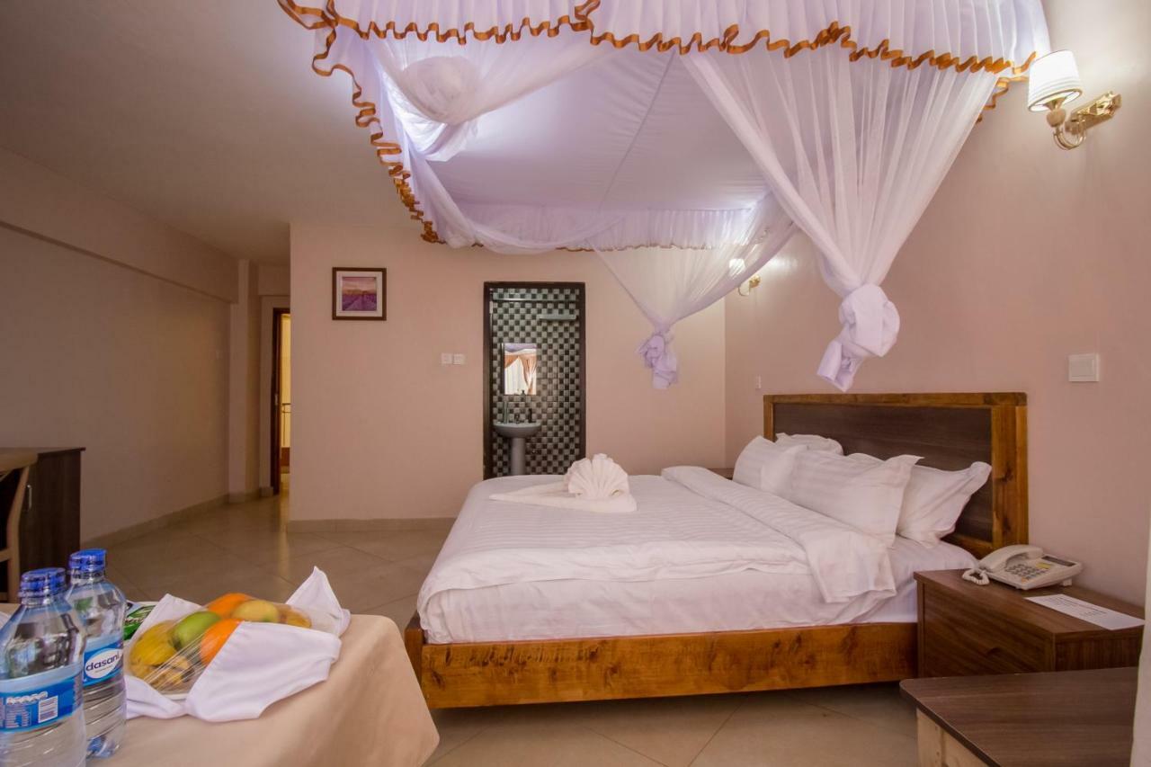Paleo Hotel And Spa Thika Екстериор снимка