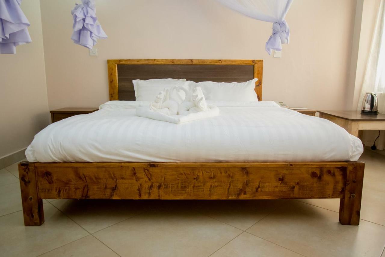 Paleo Hotel And Spa Thika Екстериор снимка