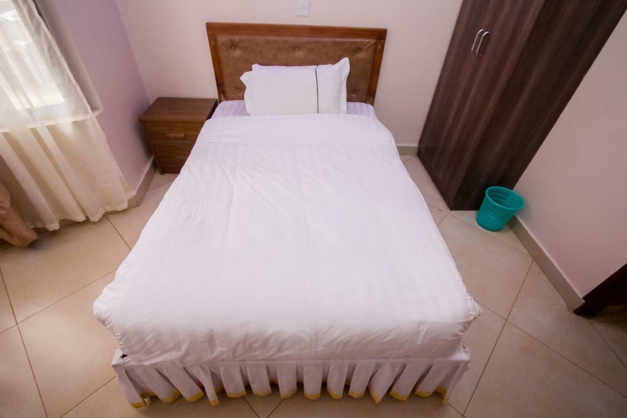 Paleo Hotel And Spa Thika Екстериор снимка