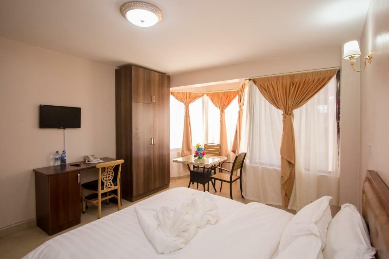 Paleo Hotel And Spa Thika Екстериор снимка
