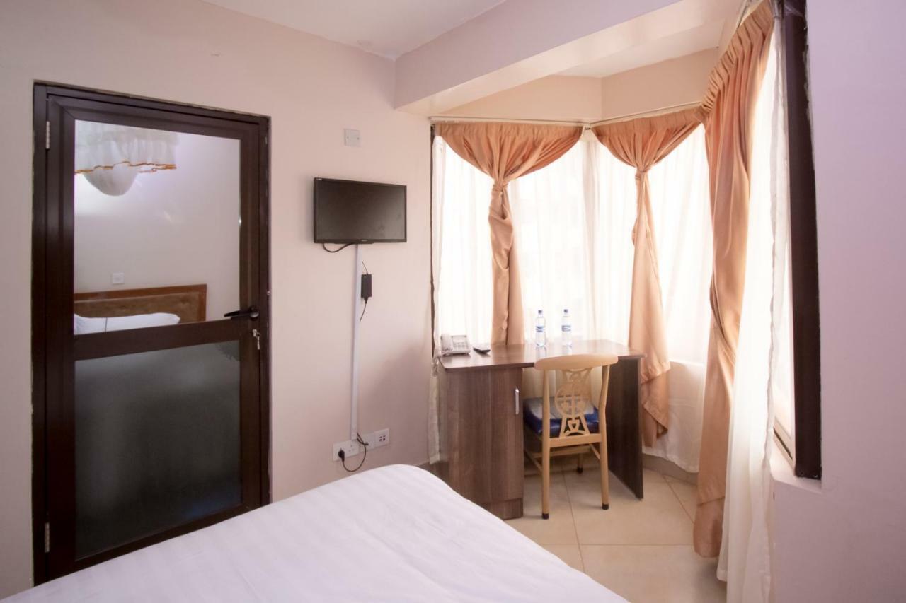 Paleo Hotel And Spa Thika Екстериор снимка